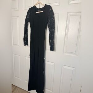 Elegant Black Lace Sleeve Dress
